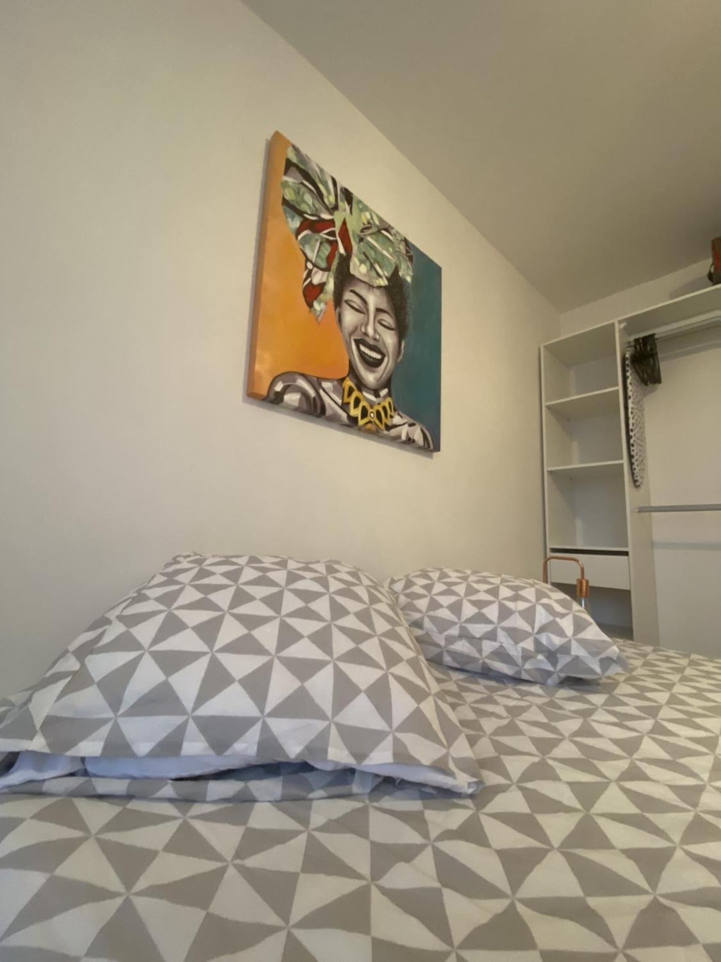 Appartement Tout Equipe 2 Chambres + Jardin Saix  エクステリア 写真